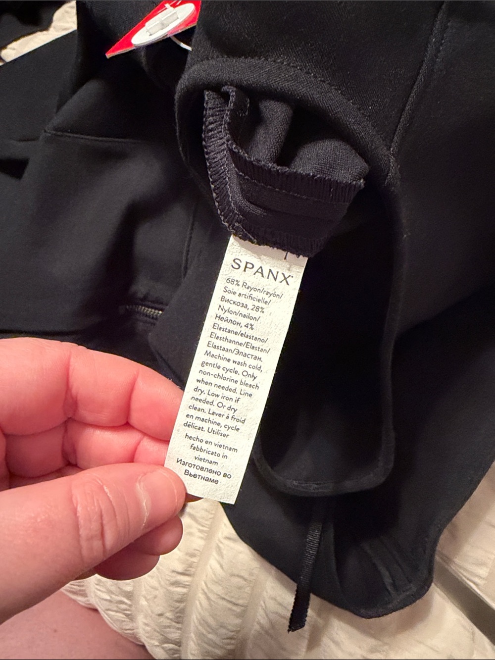 NEW spanx perfect sleeveless black jumpsuit size small tall - Picture 11 of 12